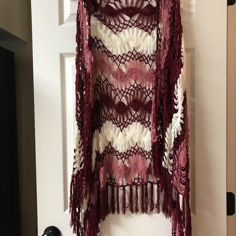Shirt - Picture 2 of 3